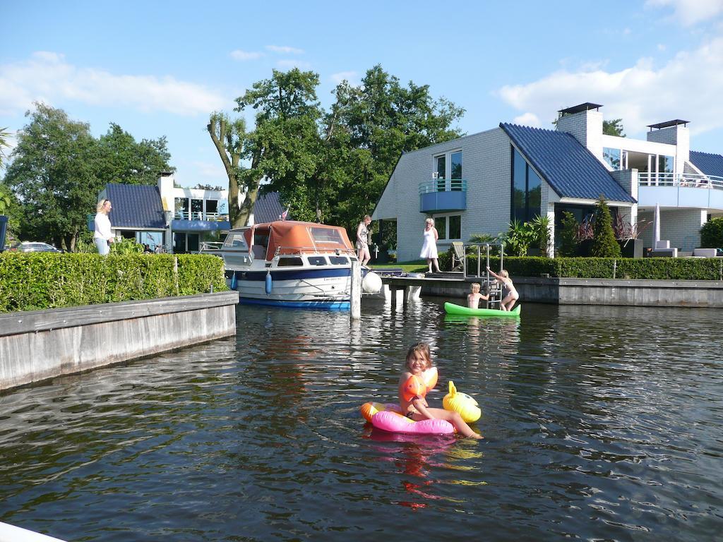 Amsterdam / Loosdrecht Rien Van Den Broeke Village Exterior photo